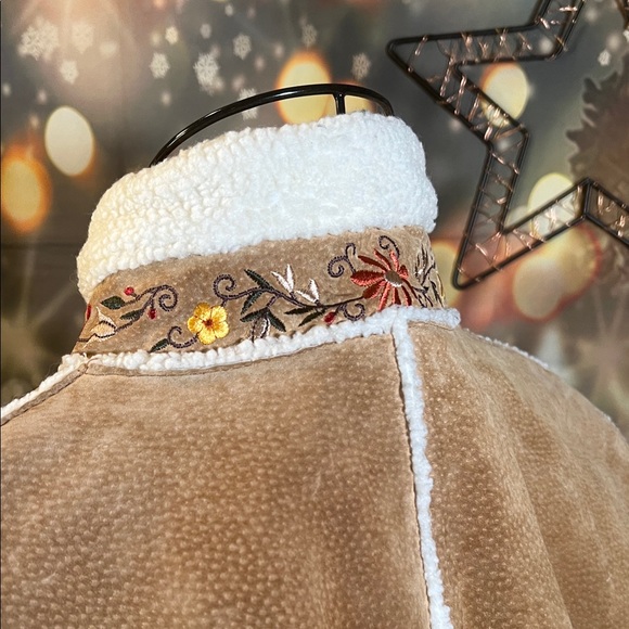 🧥St. John’s Bay Westerncore Embroidered Shearling-Trim Teddy Jacket | Sz Large - Picture 10 of 16